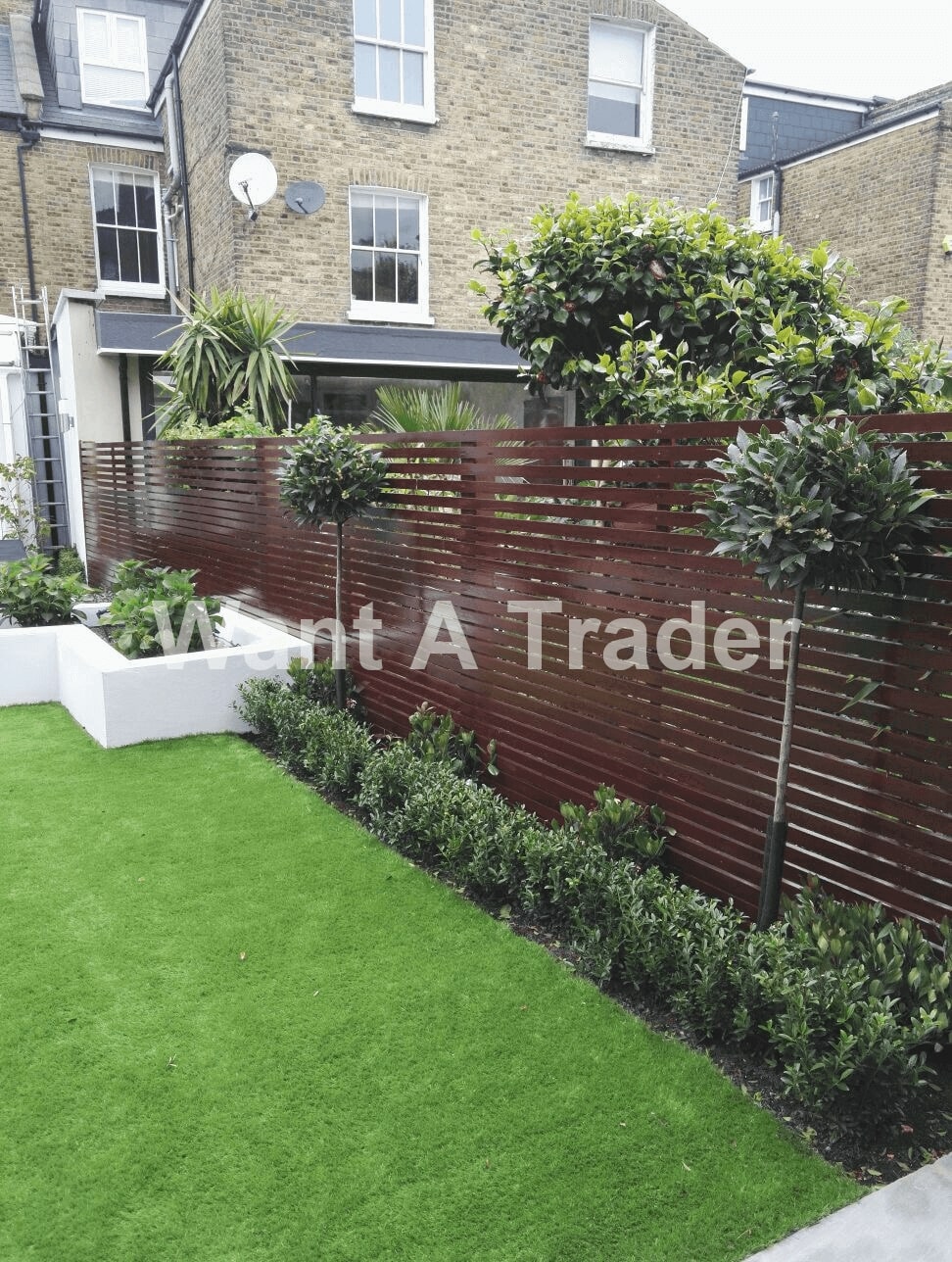 Horizontal Fencing Installers Streatham SW16